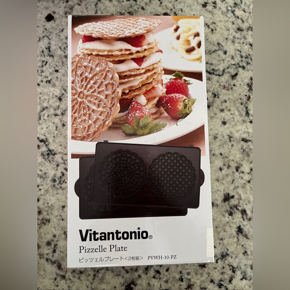 Vitantonio PVWH-10-PZ Pizzelle Cookie Maker A Set of 2 Pizzelle Iron NEW
